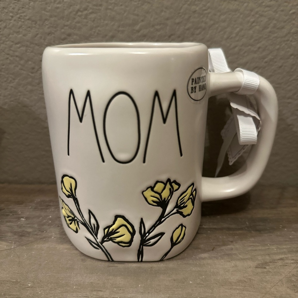 Rae Dunn Mom Mug